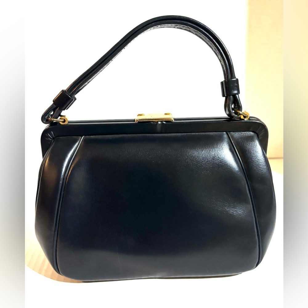 Vintage Classic Black Leather Top-Handle Bag
